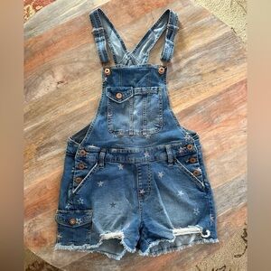 No Boundaries Junior Girls Blue Denim Overall Shorts with Stars Sz S (3-5)
